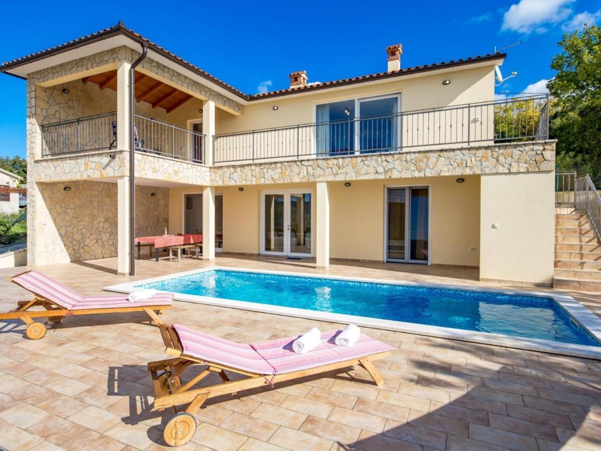 Villa Valente With Pool Labin  Exterior foto